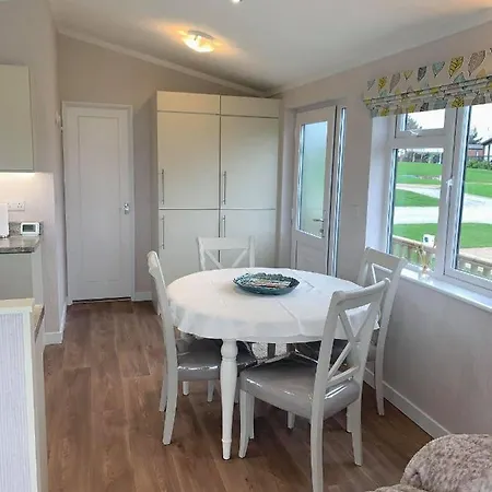 The Hollin Retreat At Hollin Barn Park Thirsk